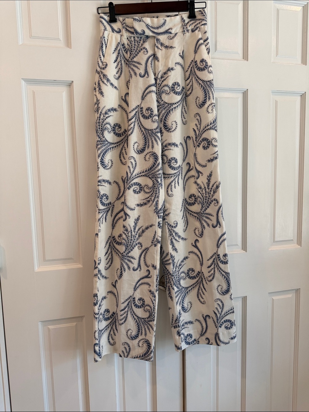 Linen Cotten blend- Wide-Leg Pants with Blue Scroll Print